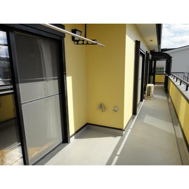 小室貸家２Ｆ その他7