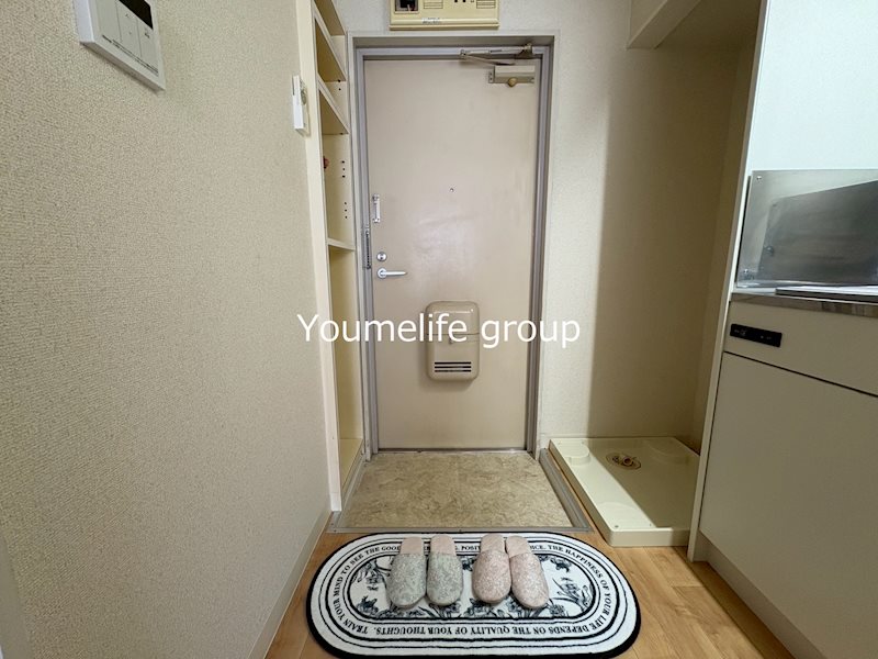 メゾン・アベイユⅢ 玄関