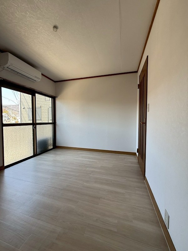 ファイブ鶴巻 リビング