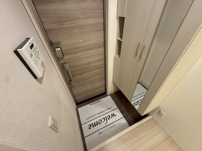 エミグランド愛甲石田 玄関