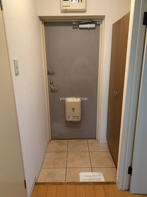 ラーク湘南 玄関