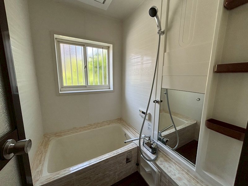 ソルナ・ホタルダ1 風呂画像