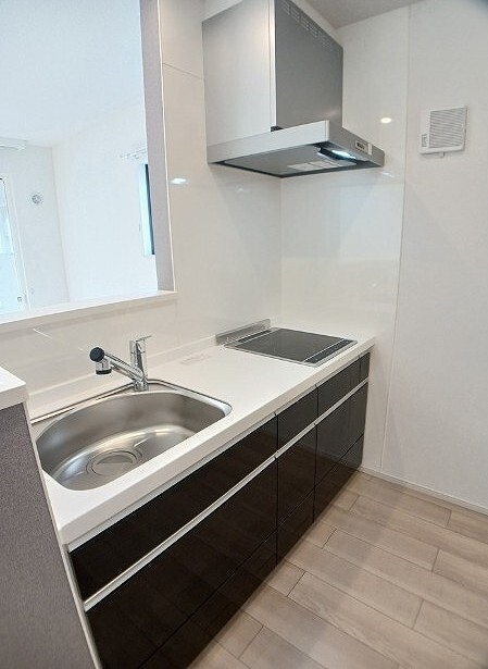 マーレ　Ｅ キッチン