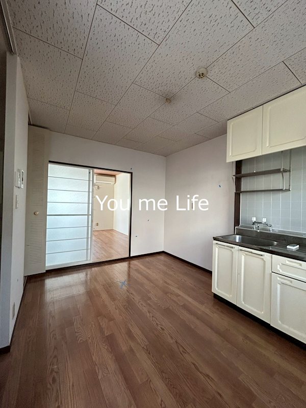 ルミエール泉Ａ リビング