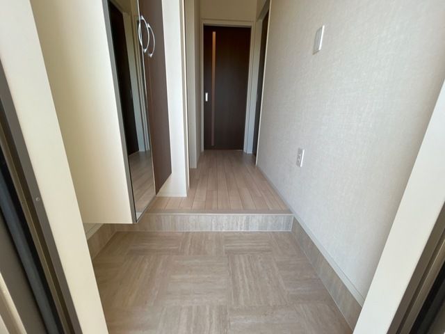 AQUA（アクア） 玄関