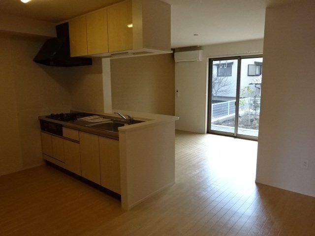 アゼリア その他10