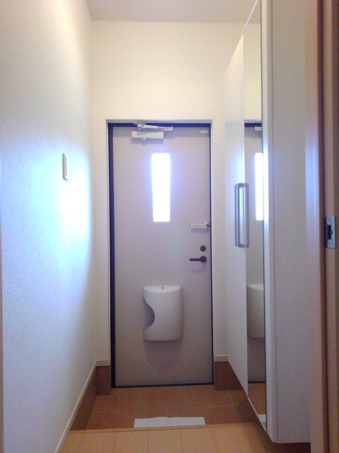 サンリットヴィラⅣ 玄関