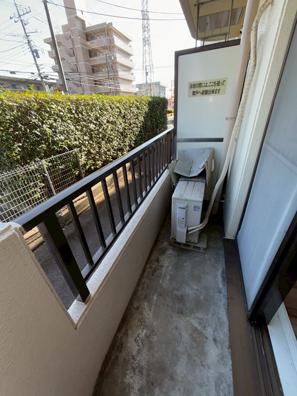 センチュリー21厚木 ベランダ