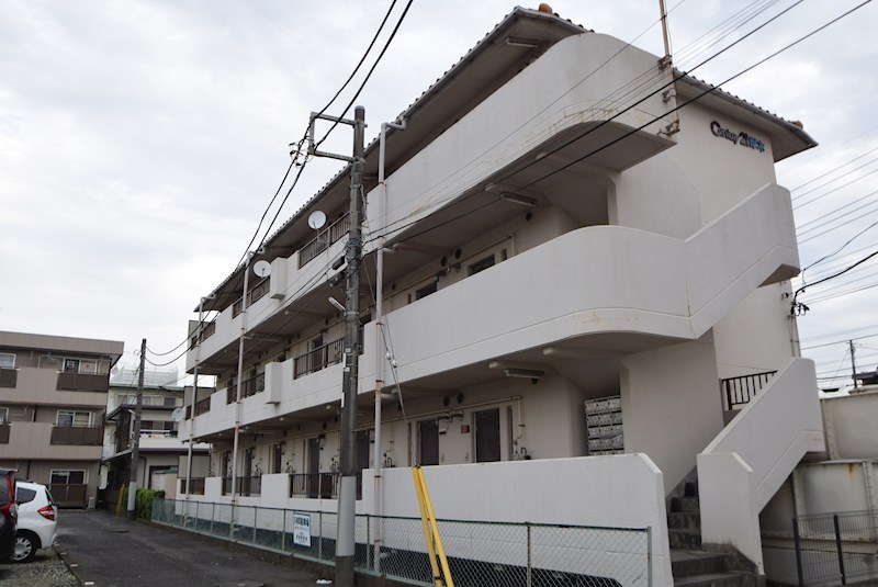 センチュリー21厚木 204号室 外観