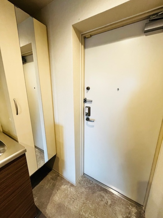 ファンディ平塚 玄関