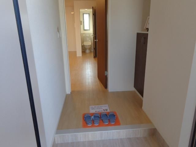 ロイヤルコート　湘南 玄関