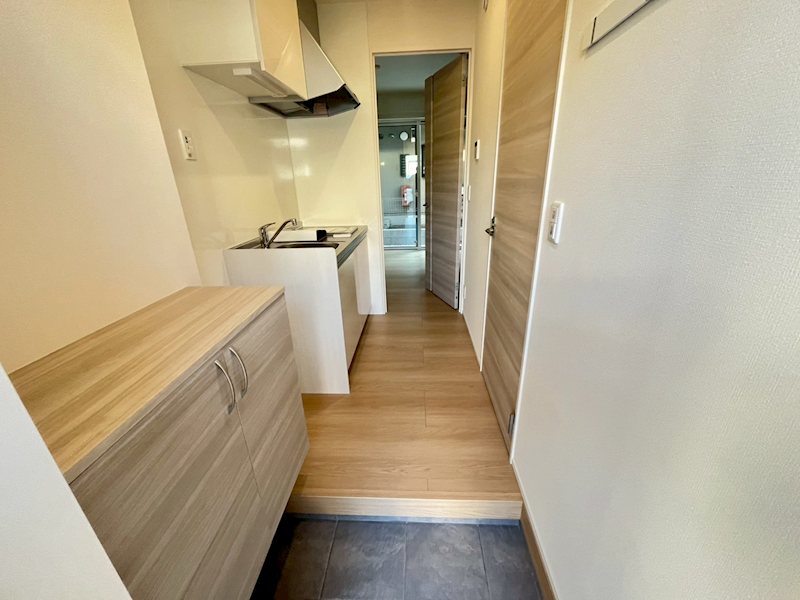 メゾン・ド・ソレイユ 玄関