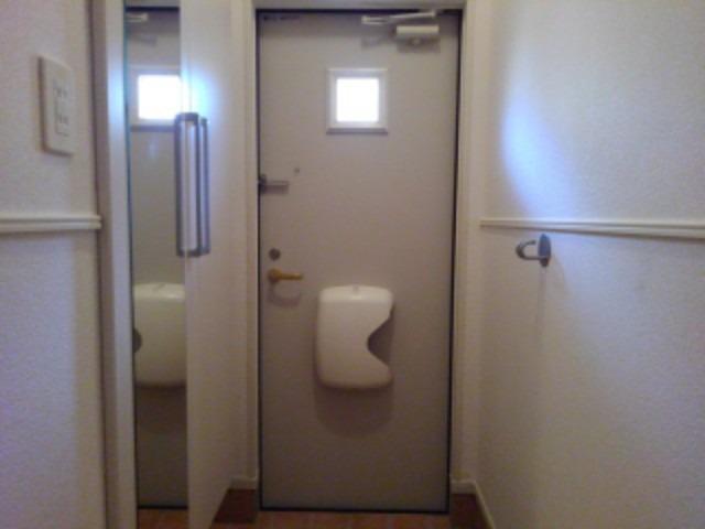 セピアコート　ヤマカナ 玄関