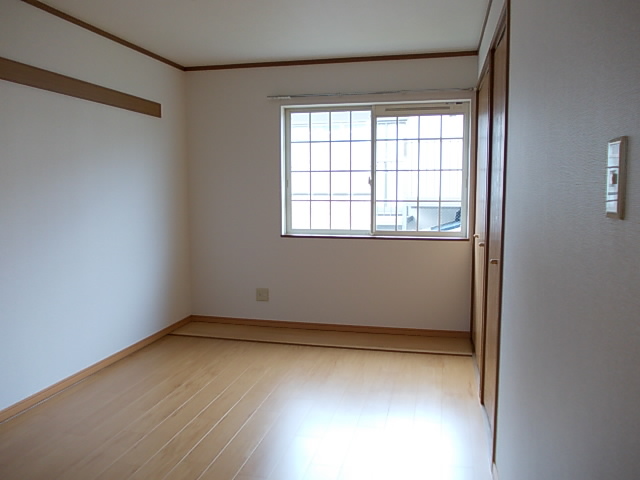 ミレニアム・Ｔ ベッドルーム