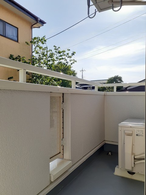 カルム中庭 ベランダ