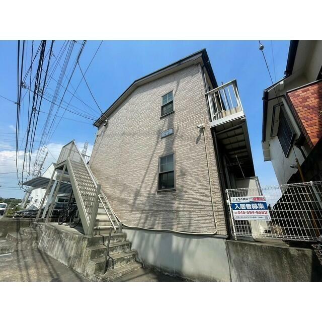 アムール　踊場 204号室 外観