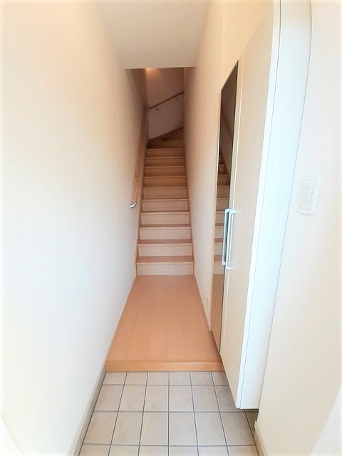 ミルレーヴⅡ 玄関