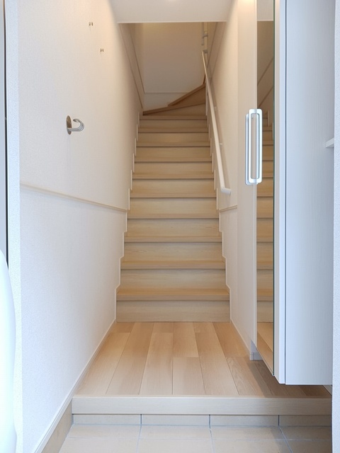 プリティーマーメイド 玄関