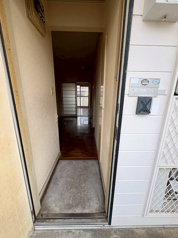 湘南サンライズガーデンＢ棟 玄関