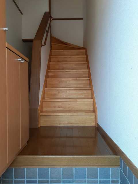 サン・オリエンスＲ．Ｓ 玄関