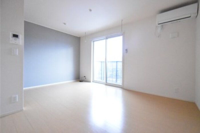 桜アベニュー リビング