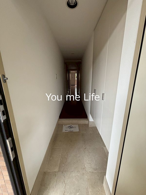 アークプラザ戸塚 玄関