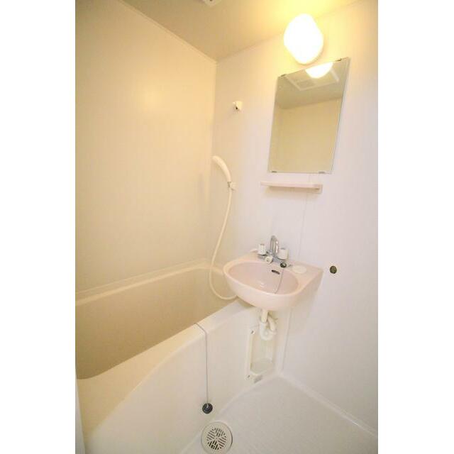 フェニックス渡辺 風呂画像