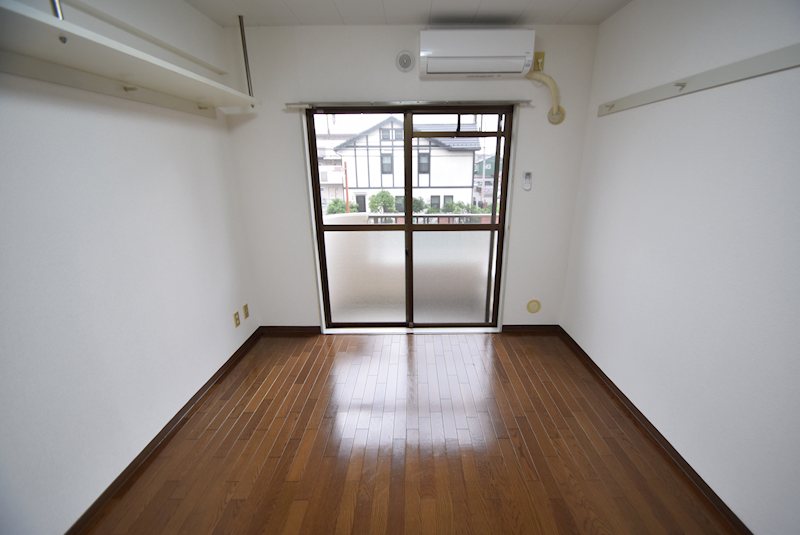 センチュリー21厚木 リビング