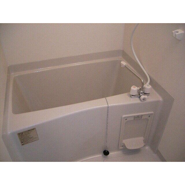 セ　カルム鎌倉 風呂画像