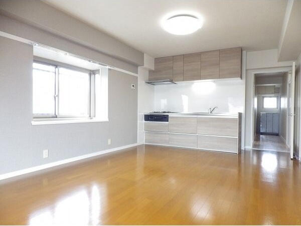 アリーナ湘南 リビング