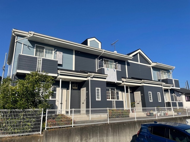 シャトーＤＥマロン 201号室 外観