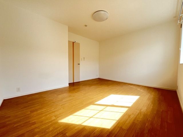 ラティールコート その他6