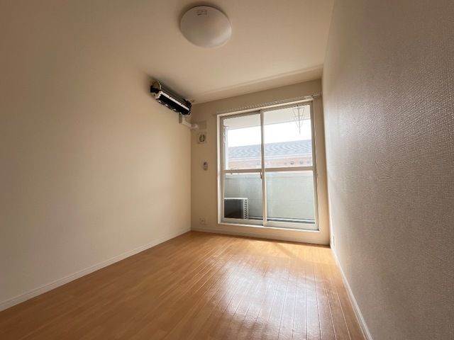 ラティールコート リビング