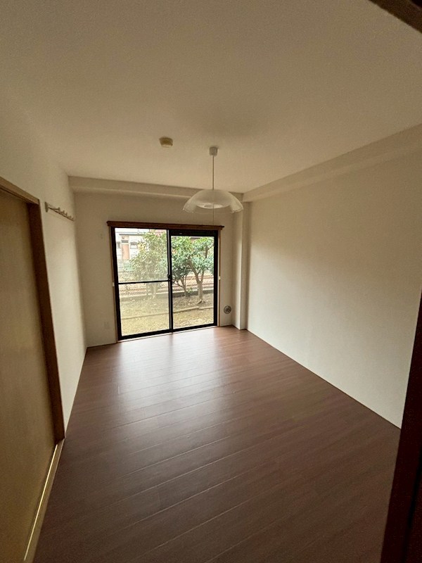 ミストレル リビング