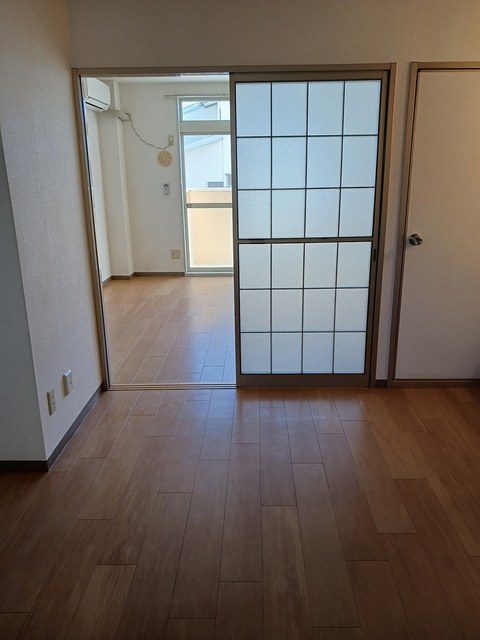 アクティブ山田 リビング