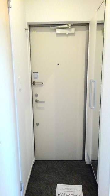 グランデさがみ野 玄関