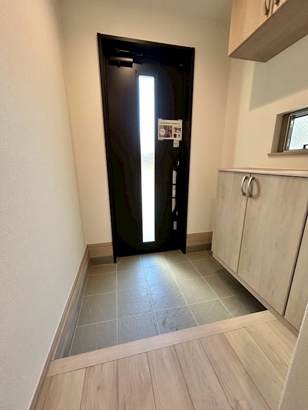 Ｓｕｍａｉ－ｔｏ厚木市宮の里０２ 玄関