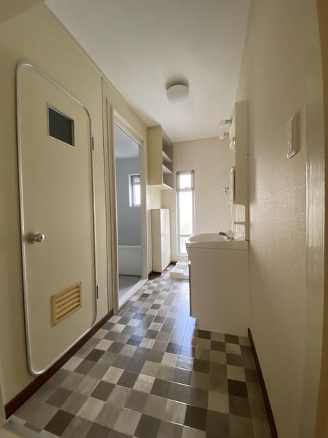 茅ヶ崎海岸松が丘ハイツＤ棟 玄関