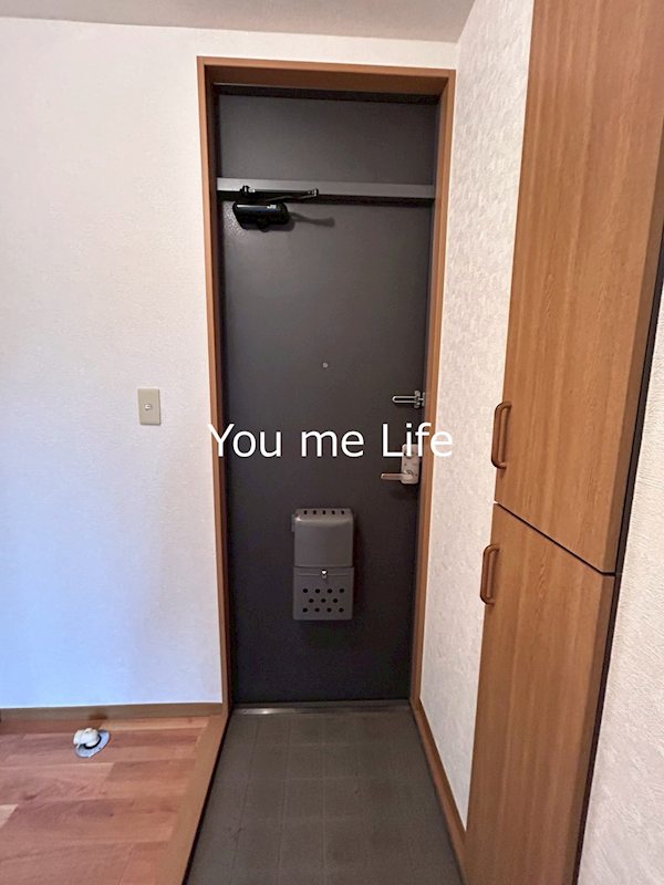 ラヴィアンローズ 玄関