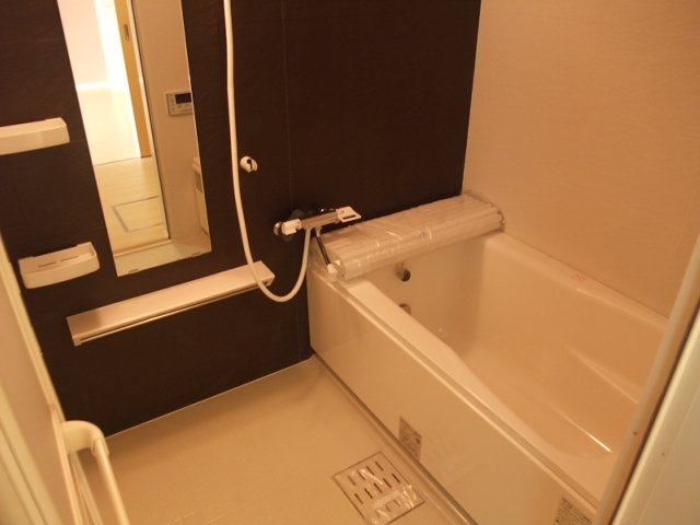 プティ・モンド 風呂画像