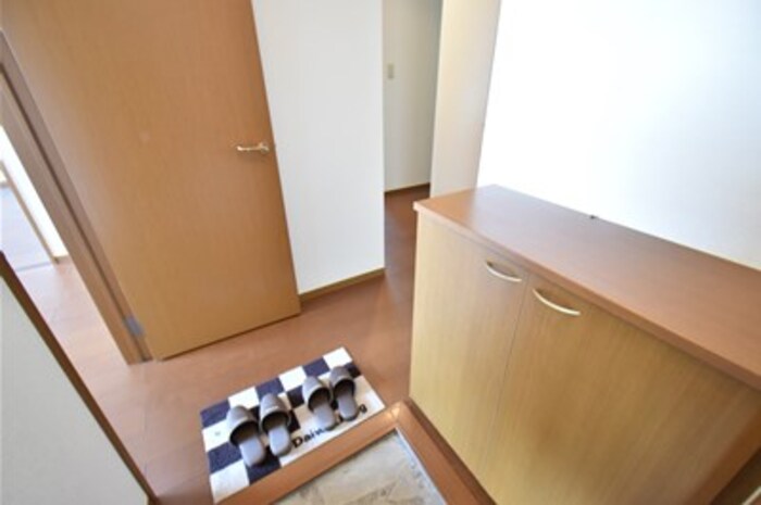 グランシャリオ･Ａ 玄関