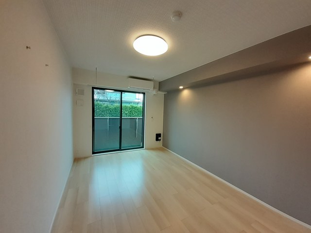 メゾン　セレーナ リビング