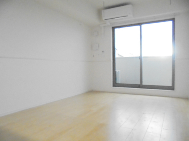 ヴェルメイユ リビング