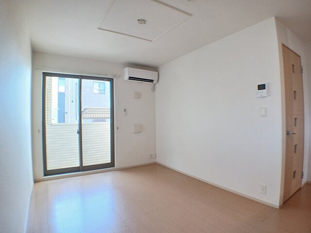 ソレイユ・Ｎ リビング