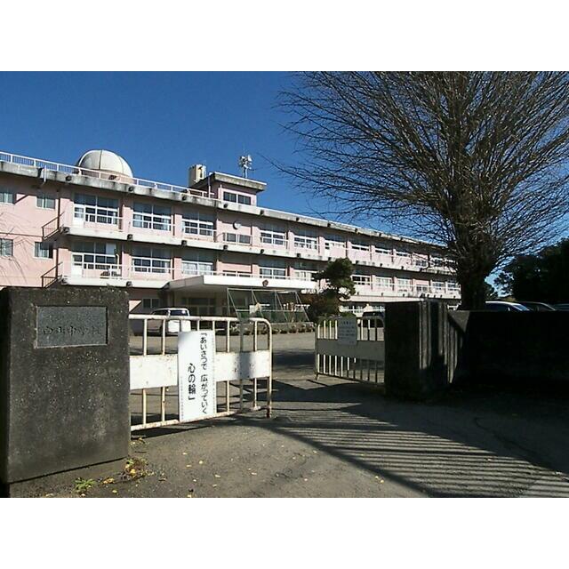 小田原市扇町５丁目貸家　小田急線足柄駅歩いて４分の立地 周辺画像1