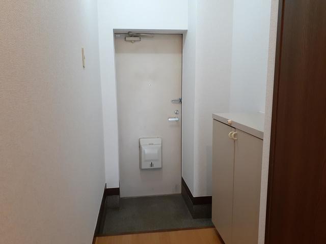 メイデンハイム 玄関