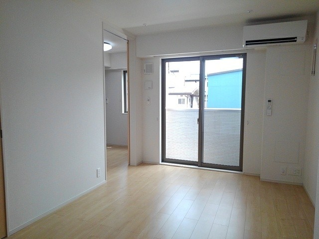 ケルンヒルズ　Ｏ＆Ｍ リビング