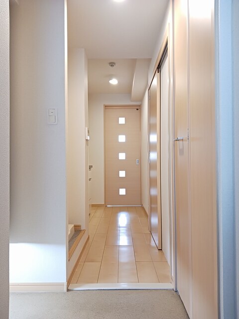 ルミエール　Ｙ 玄関