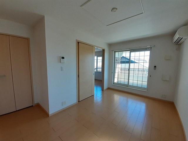 クラール曽比 リビング