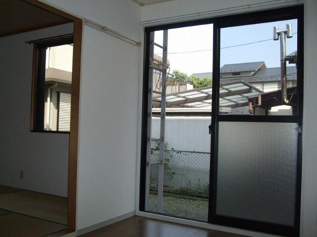 エステート山室 ベッドルーム